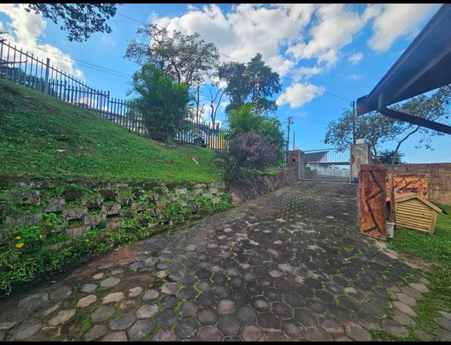 2 BEDROOM HOUSE FOR SALE IN HILLARY